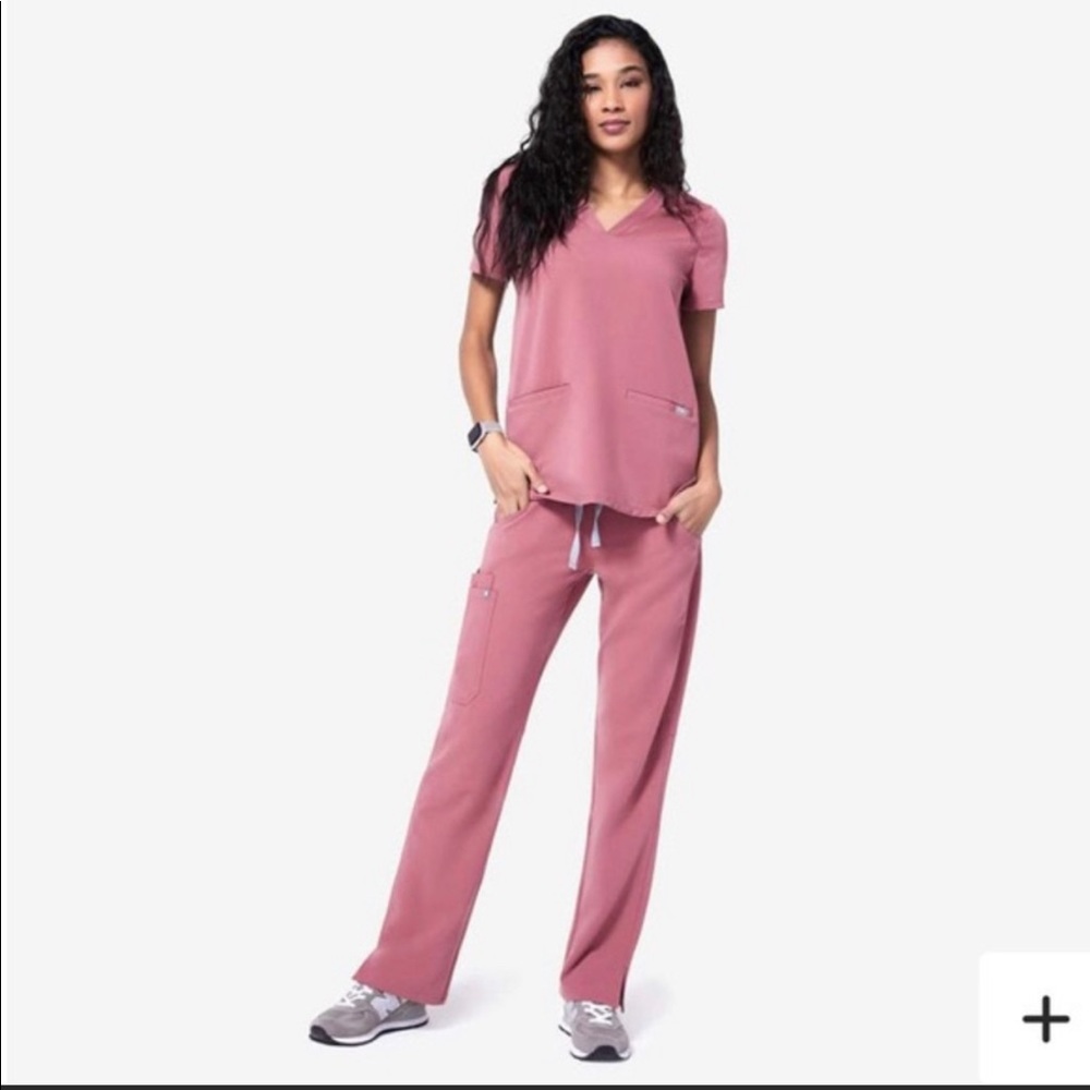 Figs scrubs mauve collection
